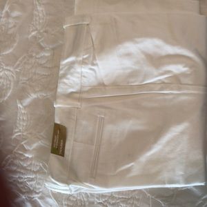 Mid Waist & Straight Hip Fit 3 White Trouser